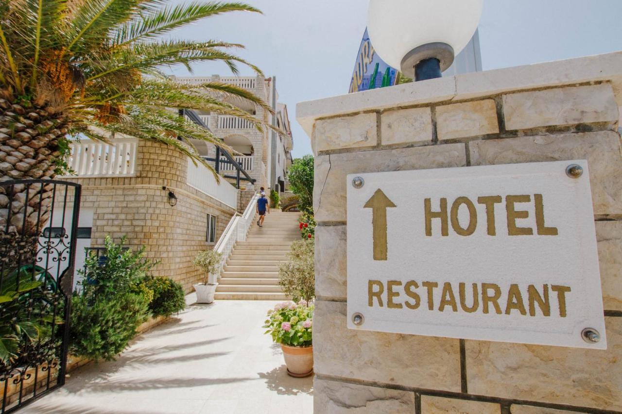 Tina Hotel