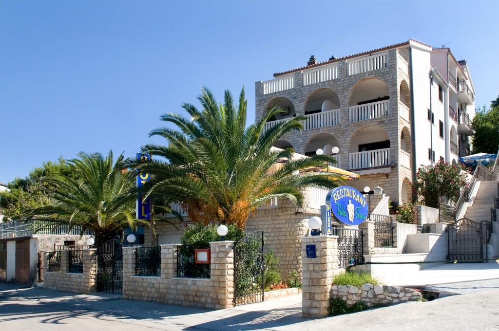 Hotel Vila Tina