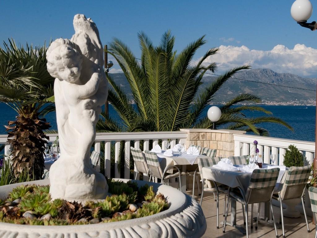 Hotel Tina 3*