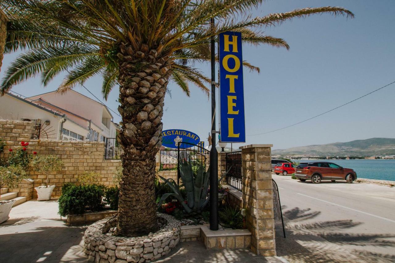 Hotel Tina 3*